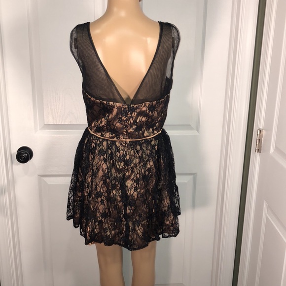 Apollo Black/Brown Lace Dress. NWT. M - Picture 6 of 8